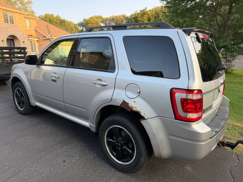 Used 2012 Ford Escape XLT FWD image 8
