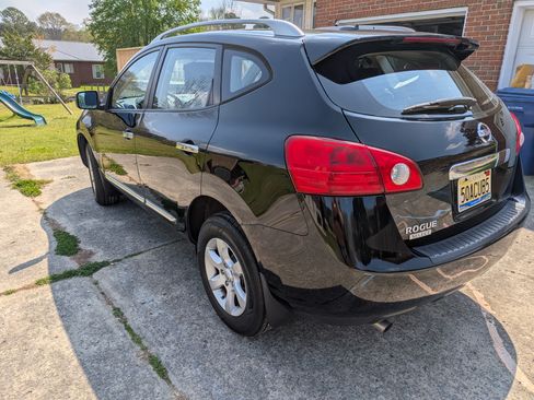 Used 2015 Nissan Rogue S w/ Convenience Package image 4