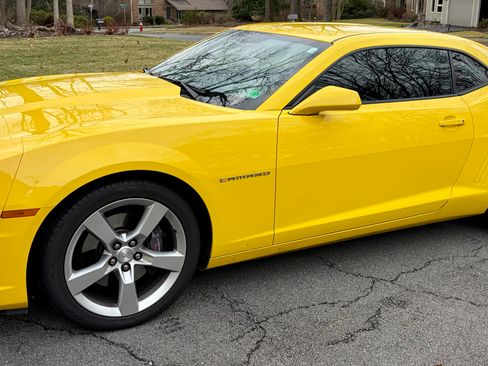 Used 2012 Chevrolet Camaro SS image 1