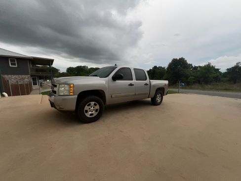Used 2008 Chevrolet Silverado 1500 LT w/ Power Pack Plus image 6