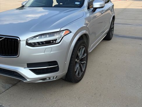 Used 2017 Volvo XC90 T6 Momentum w/ Vision Package AWD/4WD image 5