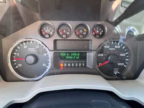 Used 2010 Ford F250 XLT image 15