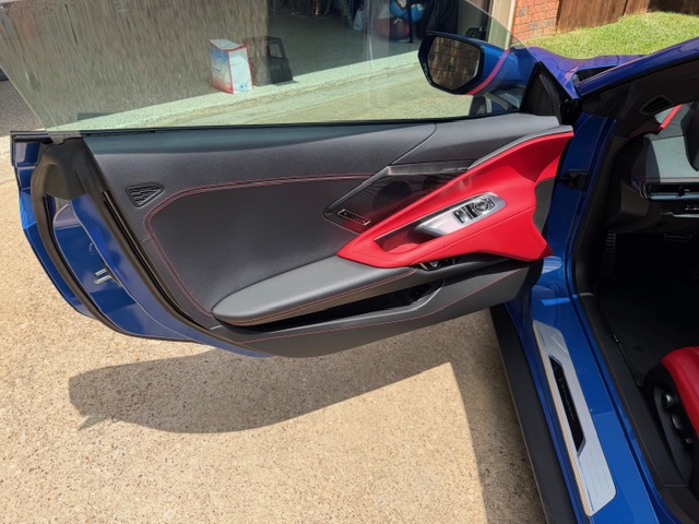 Used 2023 Chevrolet Corvette Stingray Preferred Cpe w/ Stealth Interior Trim Package RWD image 11