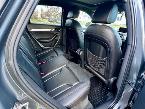 Used 2017 Audi Q3 2.0T Prestige w/ Prestige Package image 5