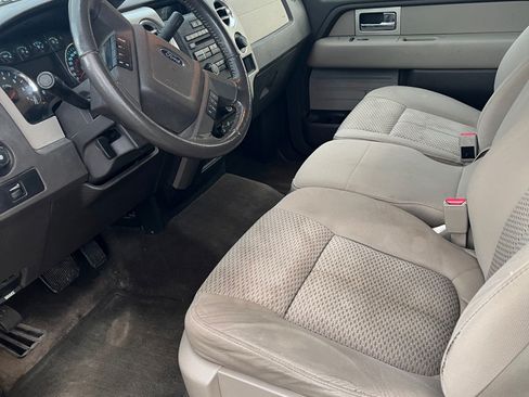 Used 2010 Ford F150 XLT image 12