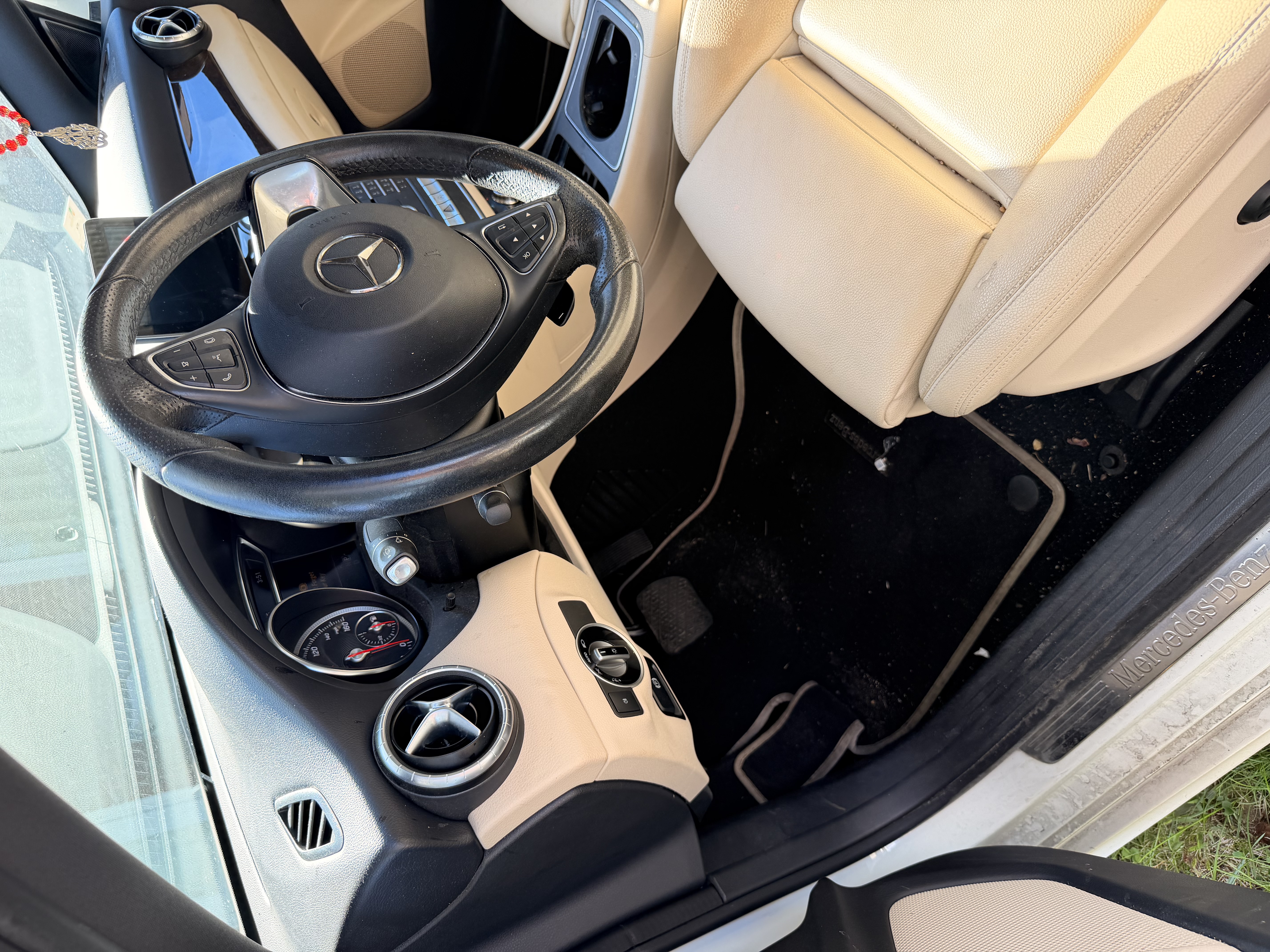 Used 2017 Mercedes-Benz CLA 250 image 6