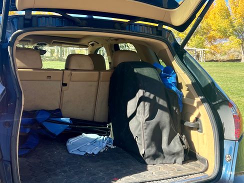 Used 2012 Porsche Cayenne S image 11