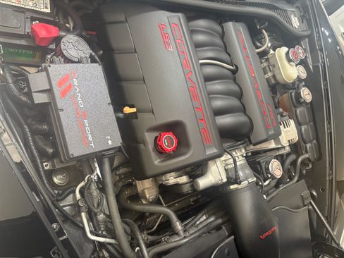 Used 2010 Chevrolet Corvette Grand Sport w/ Preferred Equipment Group RWD image 12