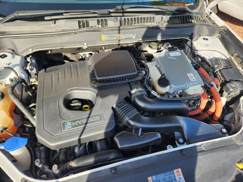 Used 2014 Ford Fusion SE image 13