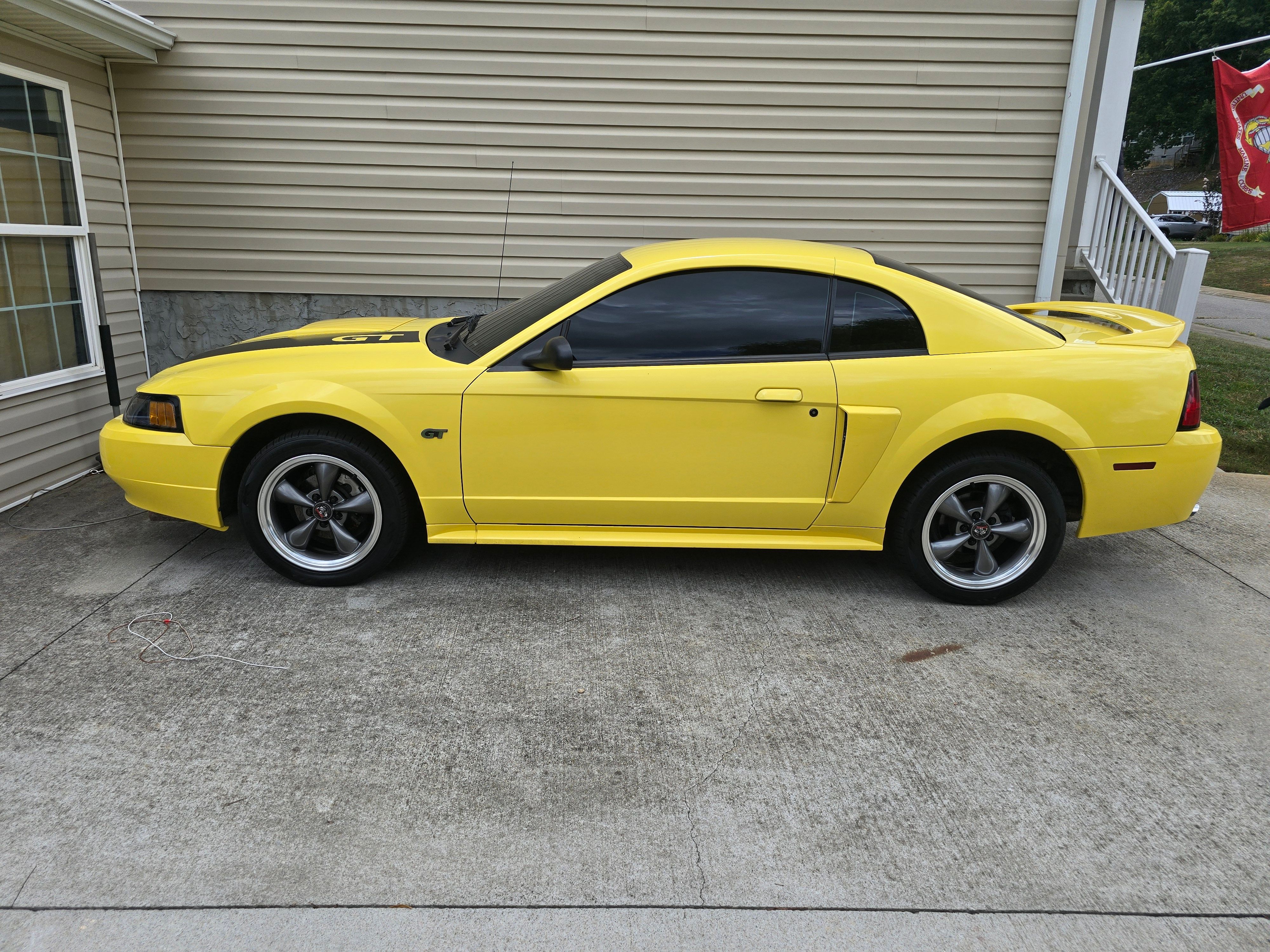 Used 2000 Ford Mustang GT RWD image 17