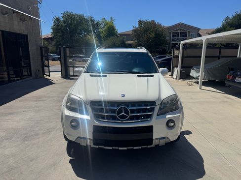 Used 2010 Mercedes-Benz ML 63 AMG 4MATIC image 10