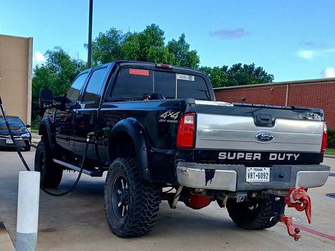 Used 2000 Ford F250 4x4 Crew Cab Super Duty image 9