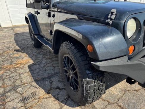 Used 2007 Jeep Wrangler Sahara image 6