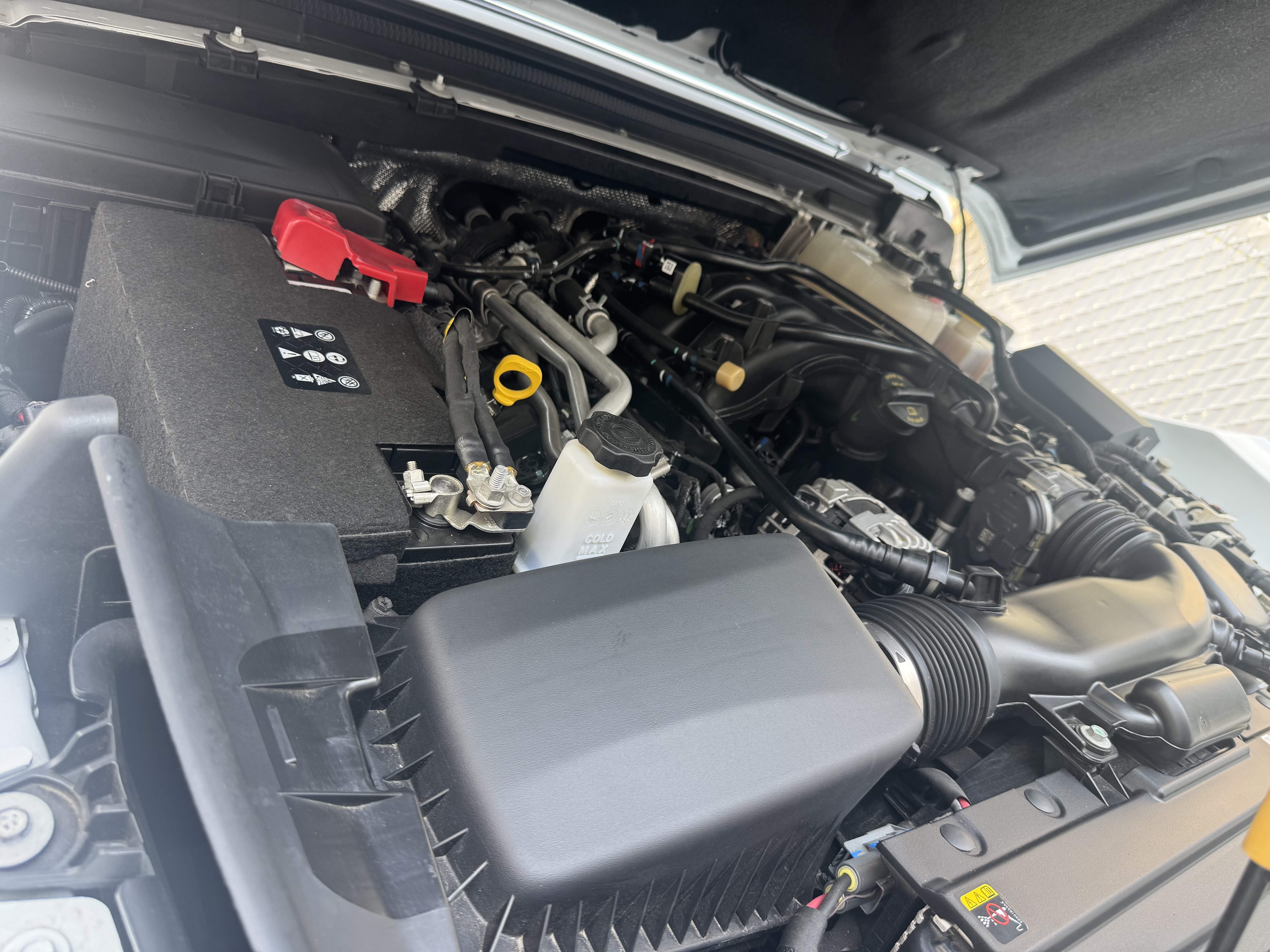 Used 2025 Jeep Gladiator Sport AWD/4WD image 12
