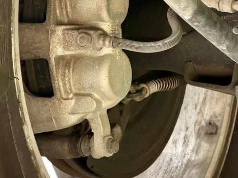 Used 2014 RAM 2500 Longhorn image 28