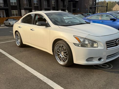 Used 2014 Nissan Maxima 3.5 S image 10