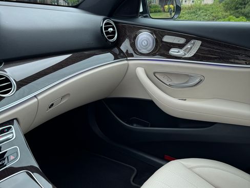 Used 2020 Mercedes-Benz E 350 Sedan image 22