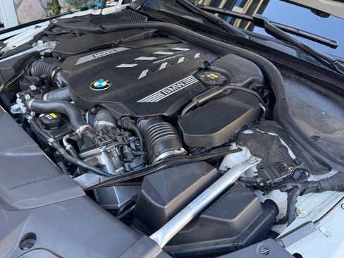 Used 2022 BMW 750Li xDrive AWD/4WD image 20