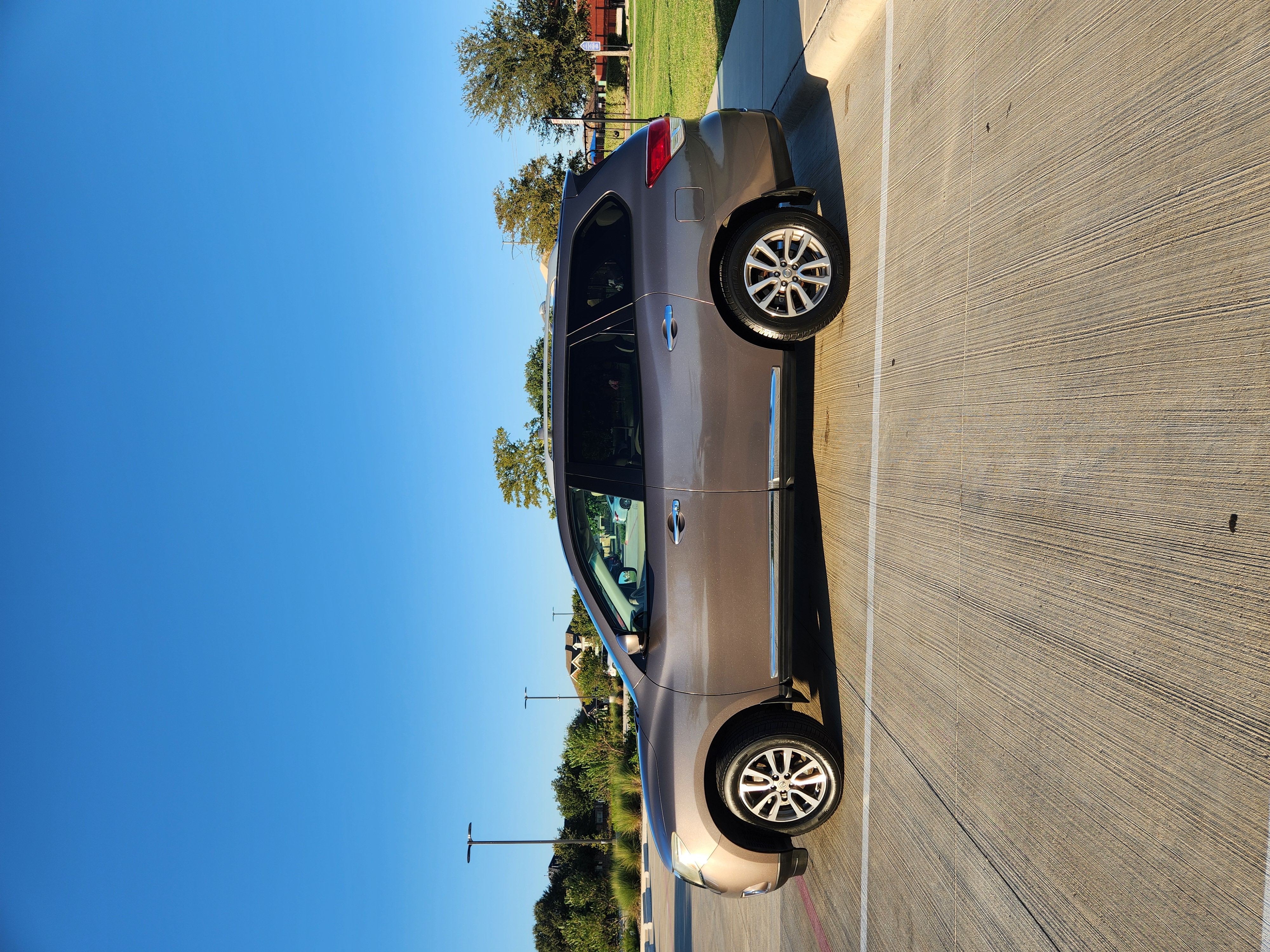 Used 2014 Nissan Pathfinder SL w/ Trailer Tow Package FWD image 17