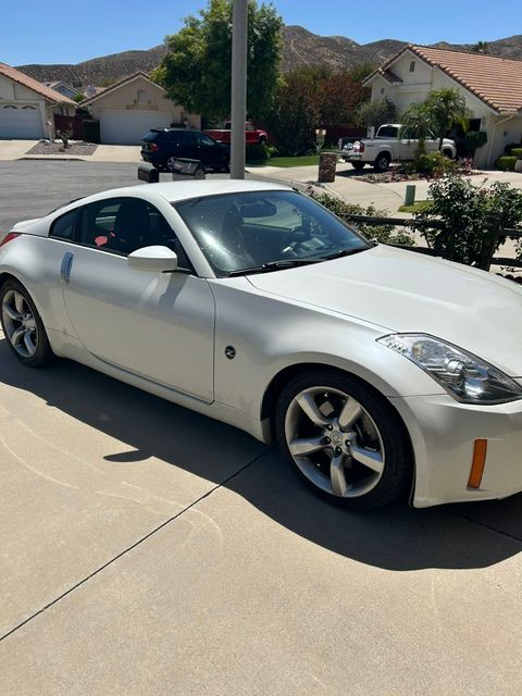 Used 2008 Nissan 350Z Enthusiast w/ Aerodynamics Pkg RWD image 9