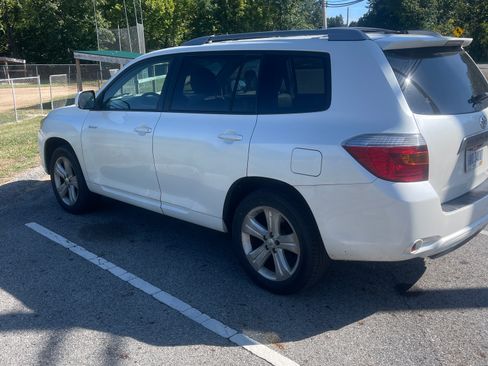 Used 2008 Toyota Highlander Sport image 1