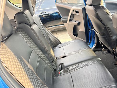 Used 2016 Toyota RAV4 LE image 10