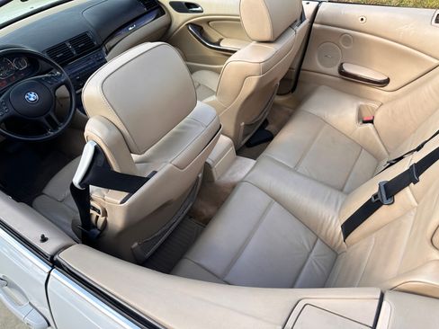 Used 2003 BMW 325Ci Convertible image 4