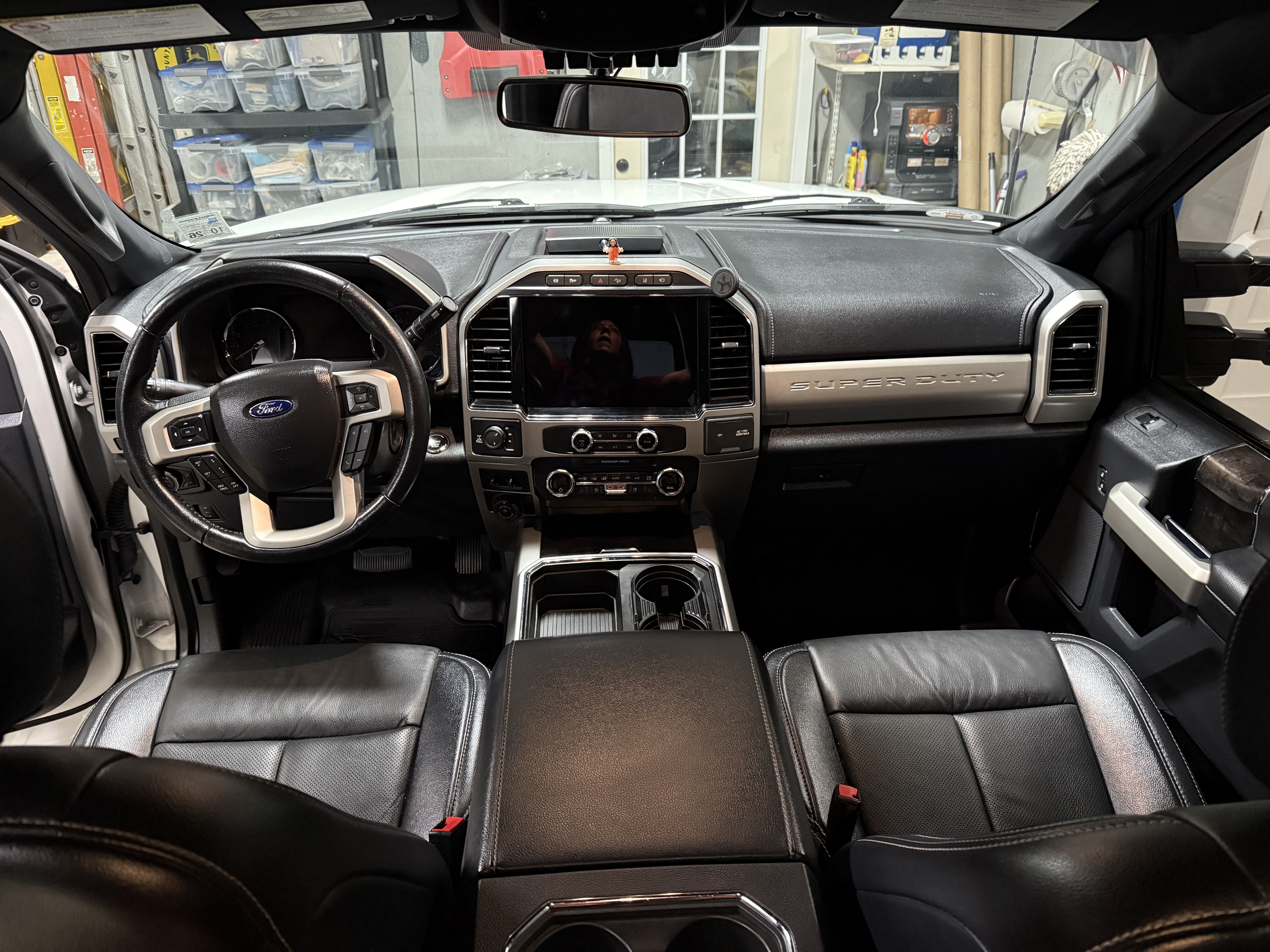 Used 2022 Ford F250 Lariat w/ Lariat Ultimate Package AWD/4WD image 16
