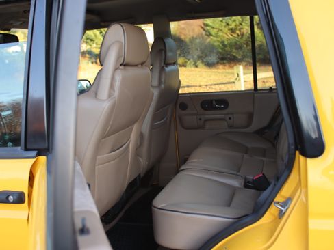 Used 1999 Land Rover Discovery Series II image 8