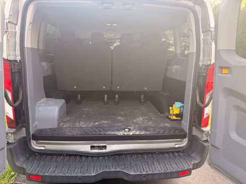 Used 2016 Ford Transit 350 XLT RWD image 7