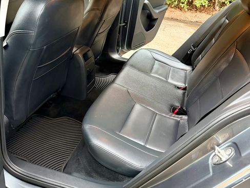 Used 2015 Volkswagen Jetta S image 18