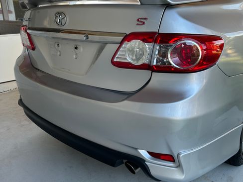 Used 2012 Toyota Corolla S FWD image 22