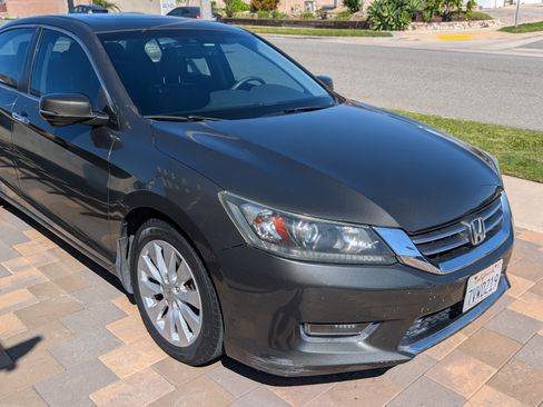 Used 2013 Honda Accord EX-L image 2