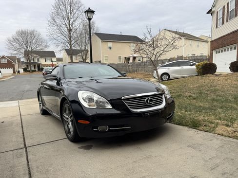 Used 2008 Lexus SC 430 Convertible image 1