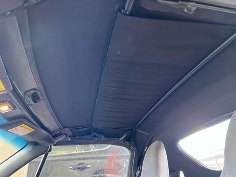 Used 2004 MAZDA MX-5 Miata MAZDASPEED image 9