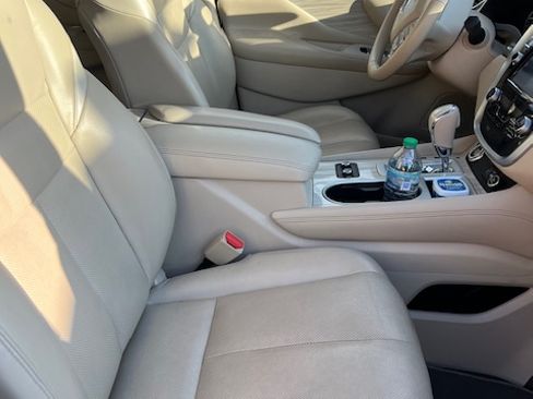 Used 2018 Nissan Murano Platinum w/ Cargo Package image 10