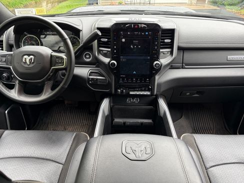 Used 2024 RAM 2500 Laramie w/ Night Edition AWD/4WD image 12