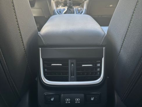 Used 2021 Subaru Outback Onyx Edition XT AWD/4WD image 16