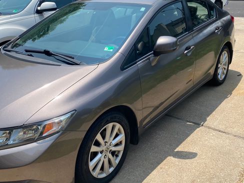 Used 2012 Honda Civic EX image 2