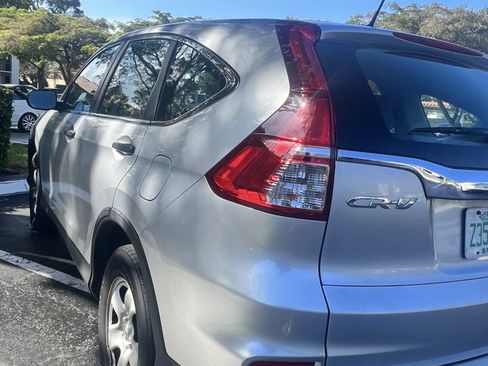 Used 2015 Honda CR-V LX image 5