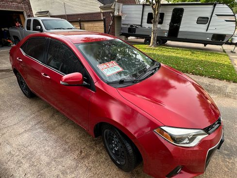 Used 2016 Toyota Corolla S FWD image 1
