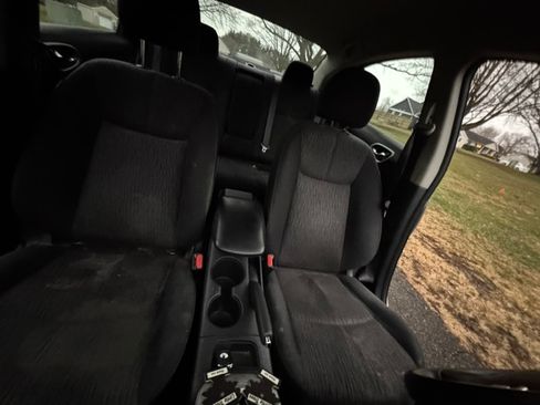 Used 2015 Nissan Sentra SV image 21