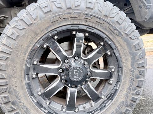 Used 2019 Ford F250 XL w/ Power Equipment Group image 8