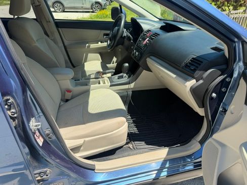 Used 2014 Subaru Crosstrek 2.0i Premium AWD/4WD image 11