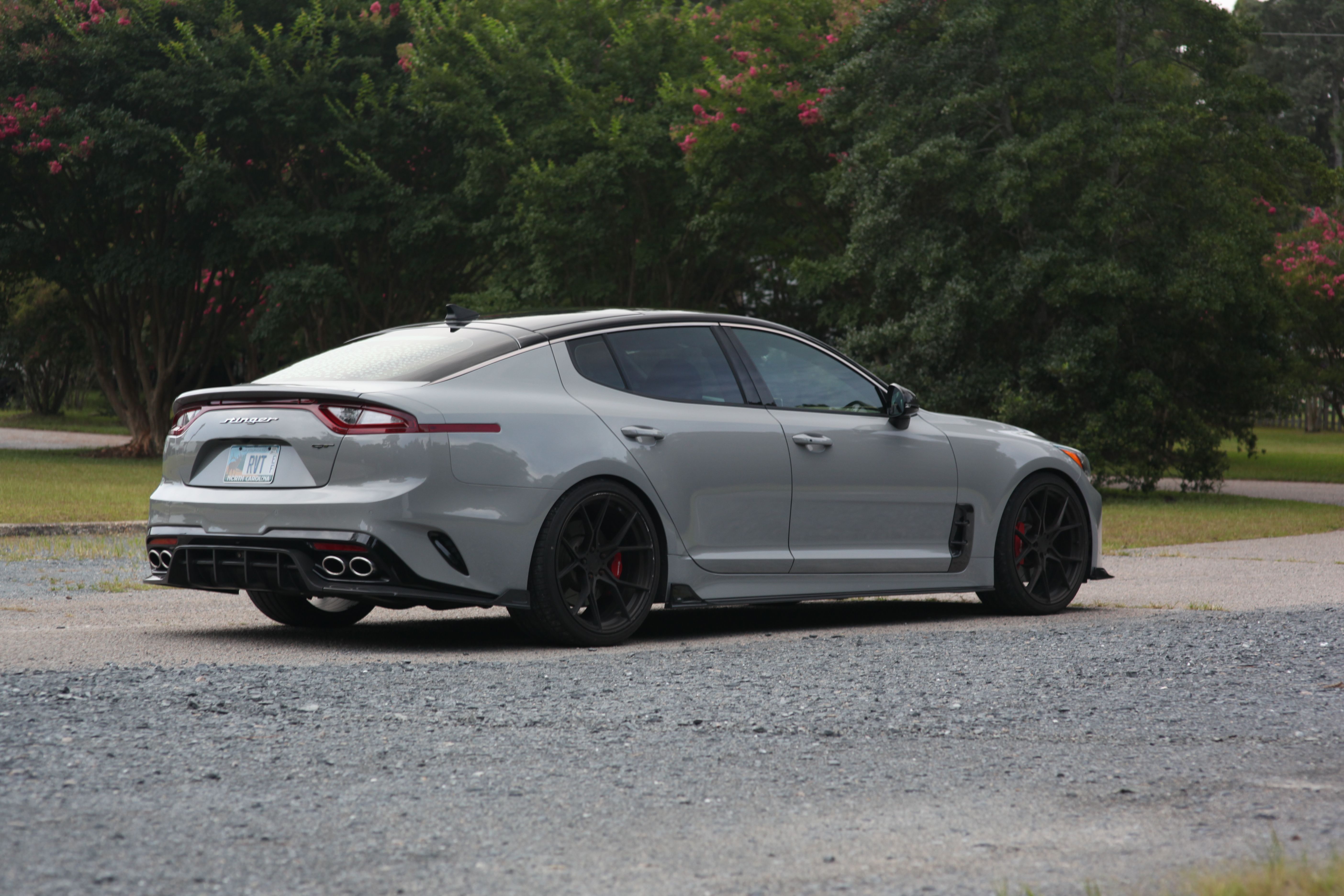 Used 2019 Kia Stinger GT1 RWD image 6