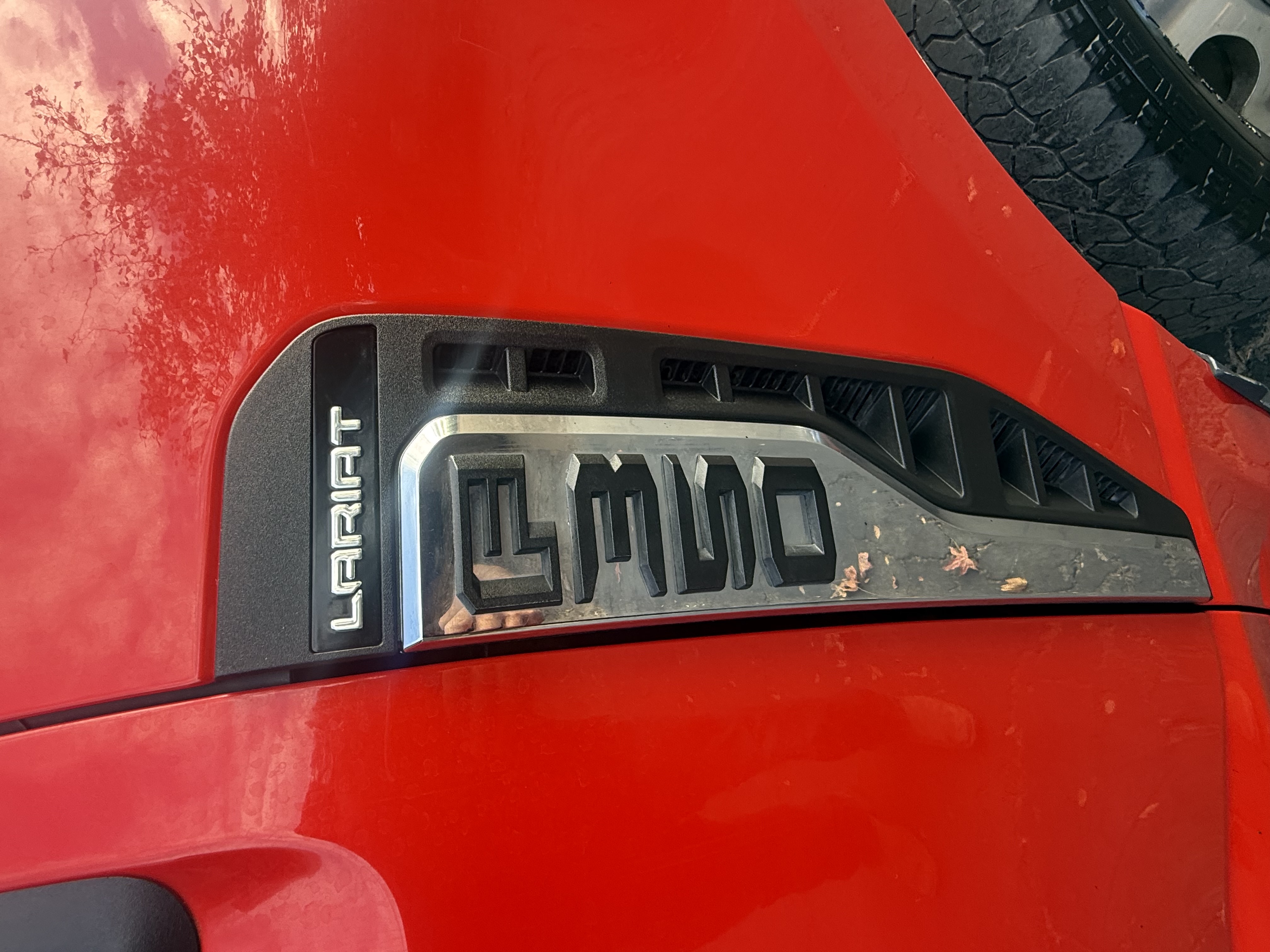 Used 2023 Ford F350 Lariat w/ Lariat Ultimate Package AWD/4WD image 8