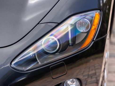 Used 2012 Maserati GranTurismo Convertible image 30