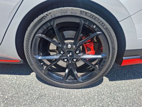 Used 2025 Hyundai Elantra N FWD image 6