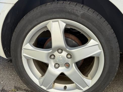 Used 2015 Chevrolet Sonic LTZ image 16