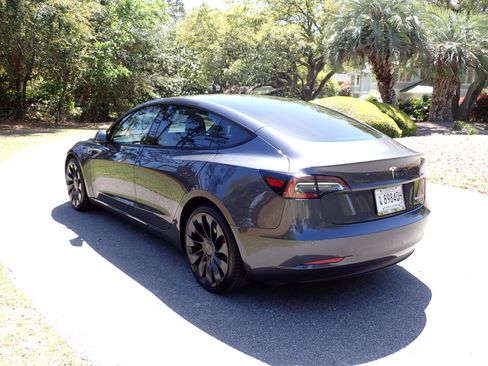 Used 2022 Tesla Model 3 Performance image 6